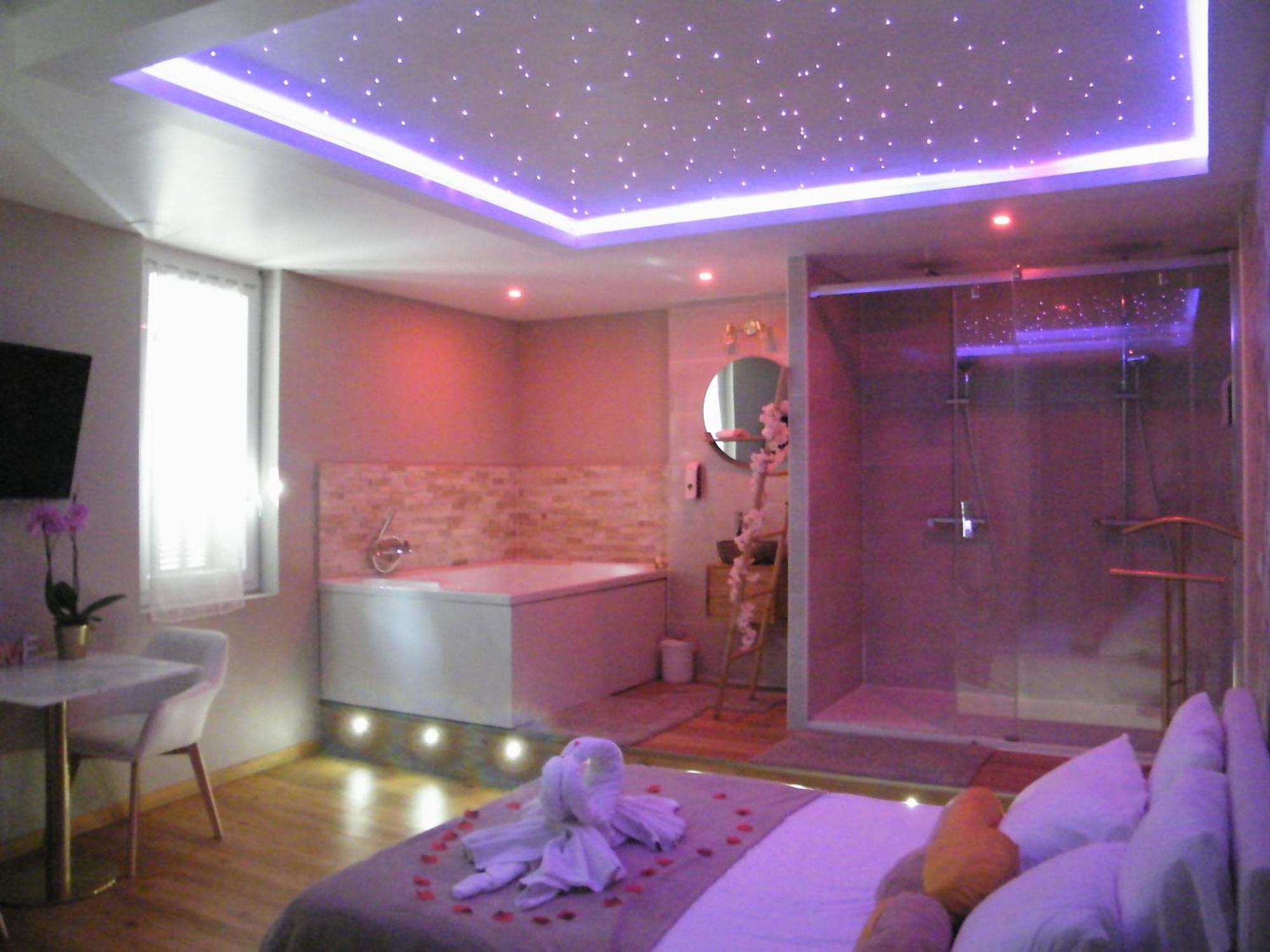 Studio Love Room Spa Baignoire Double La Ciotat Centre Port Екстериор снимка