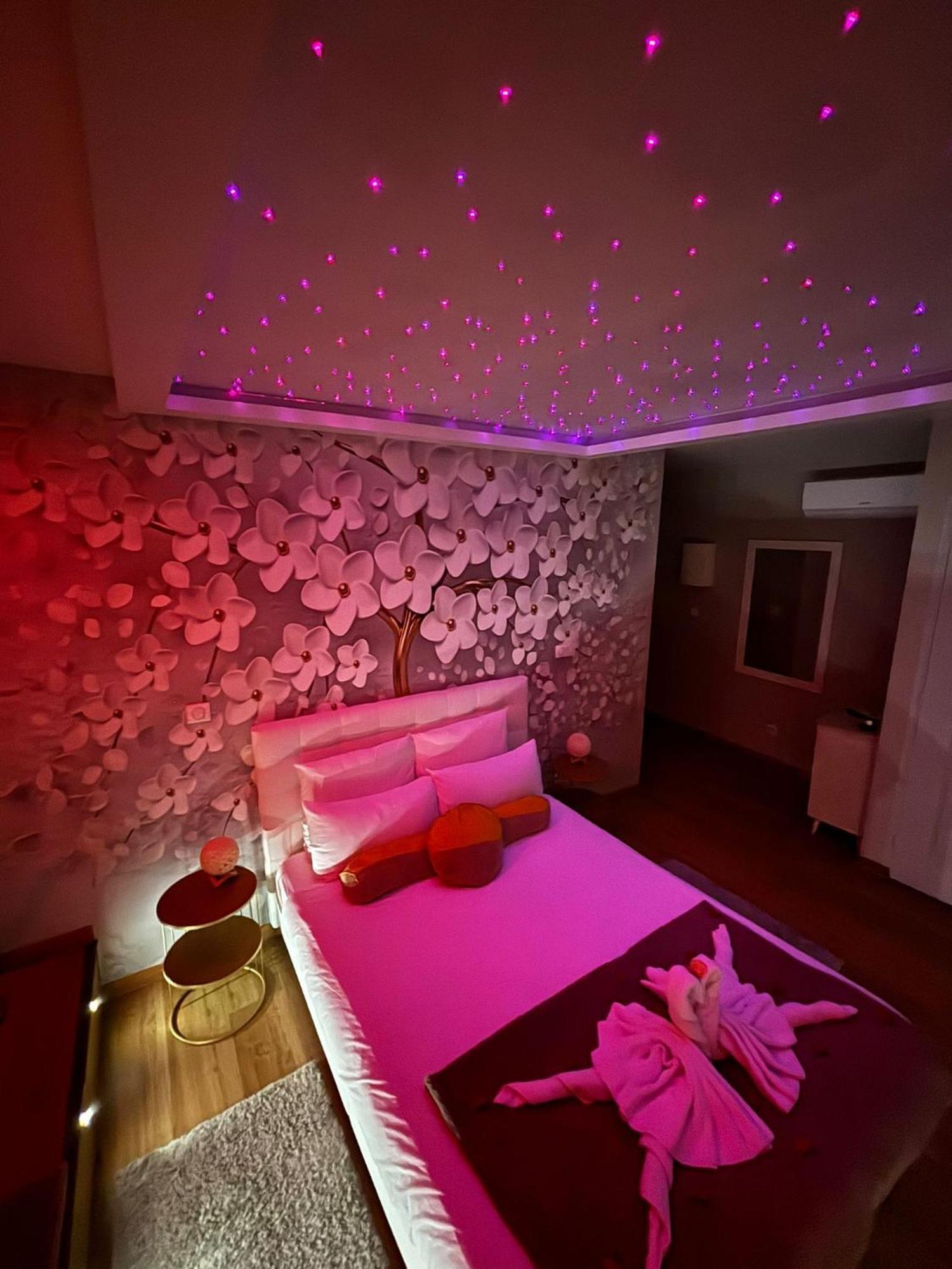 Studio Love Room Spa Baignoire Double La Ciotat Centre Port Екстериор снимка